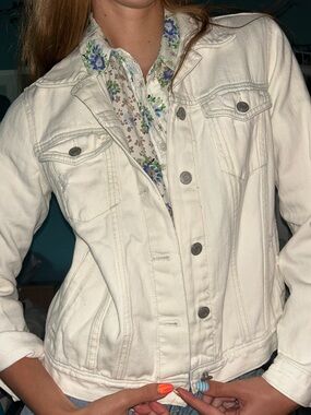 GAP Cream Denim Jacket with Button Front